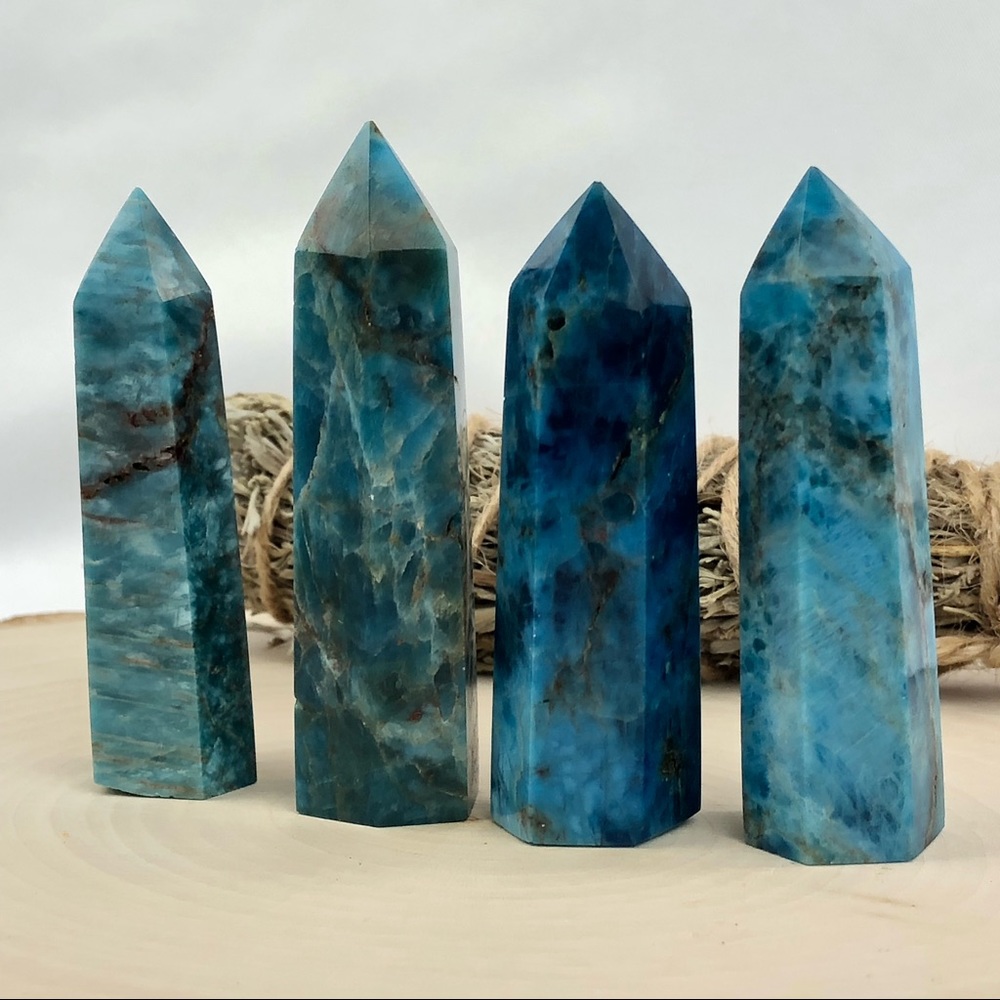 Blue Apatite Stone Healing Crystal Pyramid Tower Wand Point Obelisk Rock - Picture 4 of 10